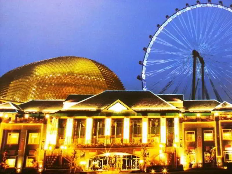 The Residence At Singapore Recreation Club Hotel