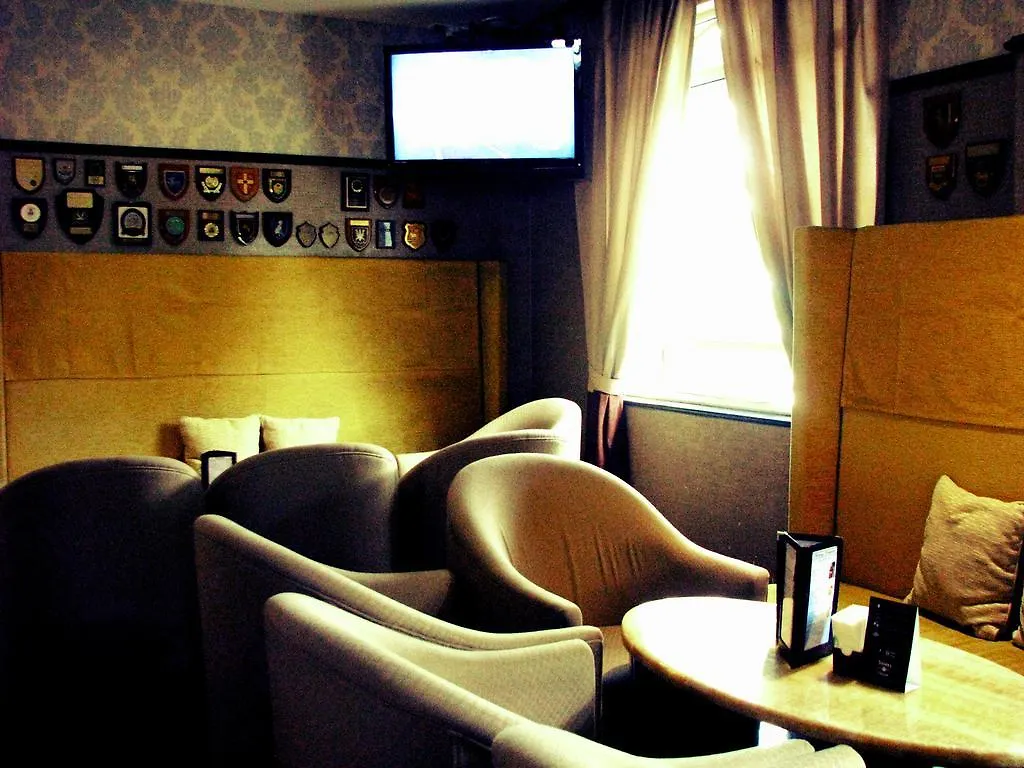 The Residence At Singapore Recreation Club Hotel