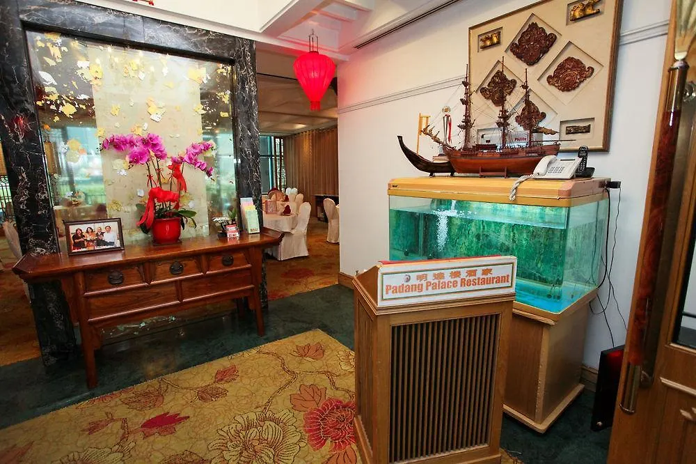 The Residence At Singapore Recreation Club